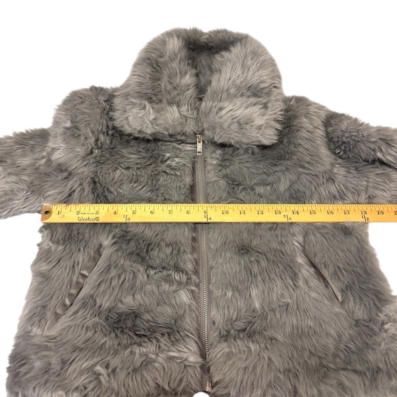 Abercombie & Fitch Faux Fur Zip Up Classic Coat Jacket Women’s Size XS NEW - Picture 12 of 14